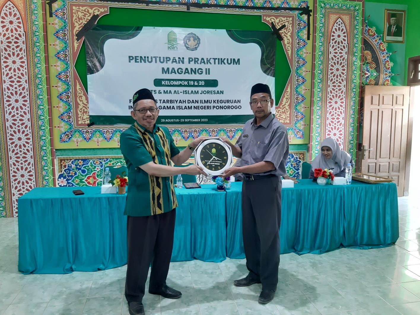 Penutupan Mahasiswa magang 2 IAIN PONOROGO di MTs dan MA Al Islam Joresan