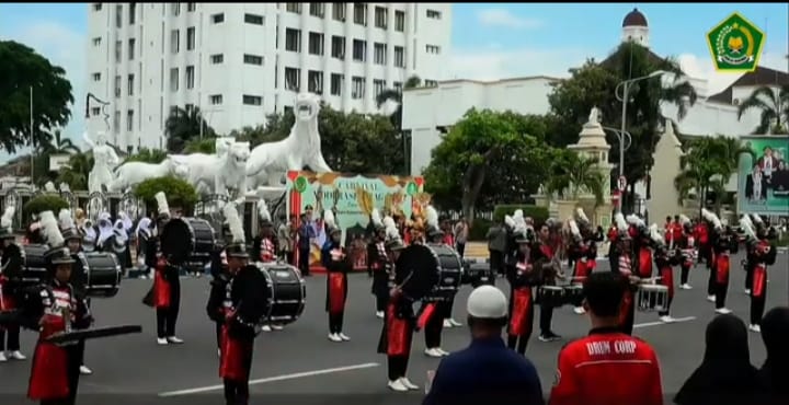 MARCHING BAND AL ISLAM JORESAN ikut semarakkan HARMONY ON THE MOVE CARNIVAL dalam rangka HAB Kemenag 2023