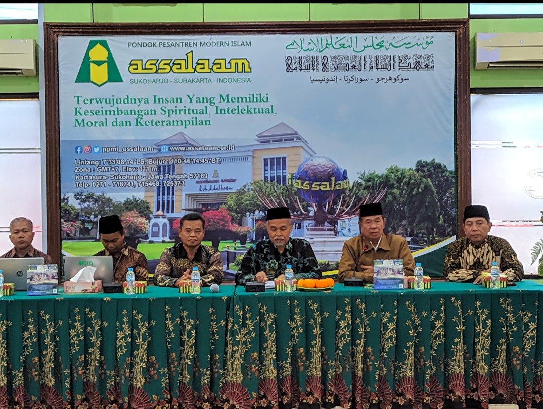 Yayasan Al Islam Joresan Ponorogo lakukan Study Ekskursi ke PPMI As Salam Solo