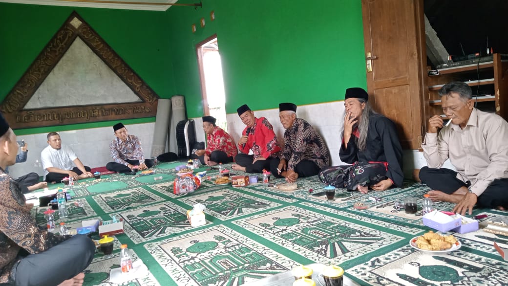 Membangun Jaringan Alumni yang Kuat, Keluarga Pondok Al Islam Joresan Silaturahmi dengan IKAI Jogjakarta.